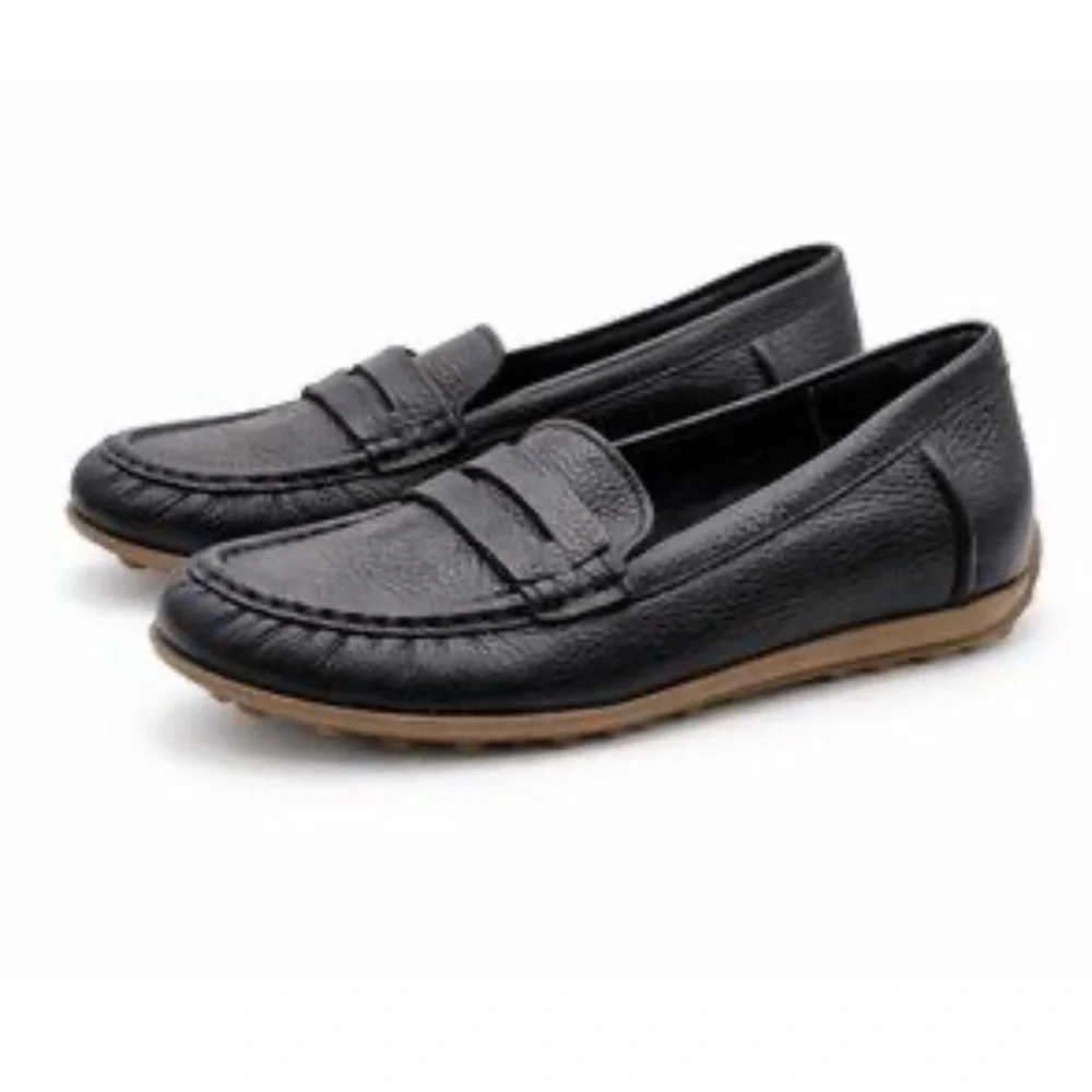 Vionic - NWOT women’s Marcy black Genuine leather loafers flat Moccasin shoes 10